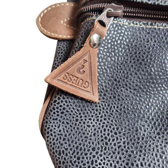 Vintage Guess Duffle Bag Made In Spain Leather Travel Bag - Picture 2 of 8